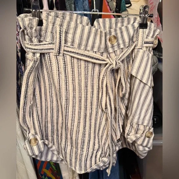 Free People Striped Tan and Gray Cargo Shorts - Picture 8 of 10